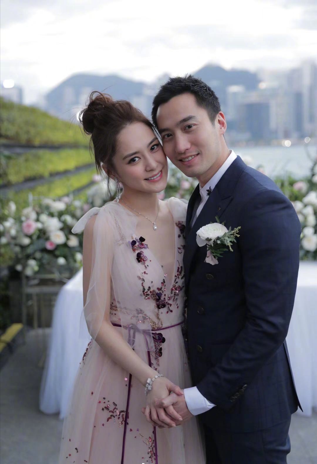 细究阿娇赖弘国分居原因，无子或是关键，女方“看不上”早有端倪