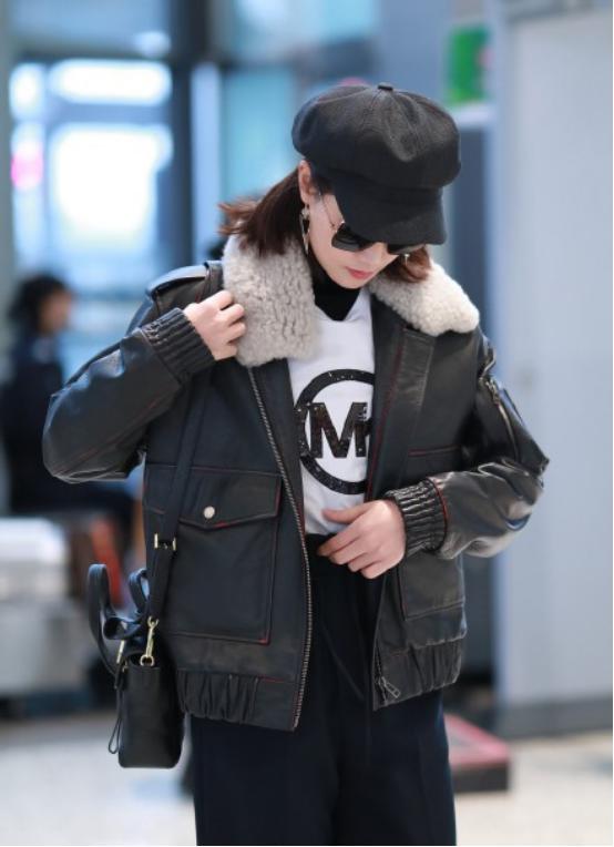 蓝盈莹的穿搭品味不输时尚博主,蓝盈莹同款梨花烫穿搭