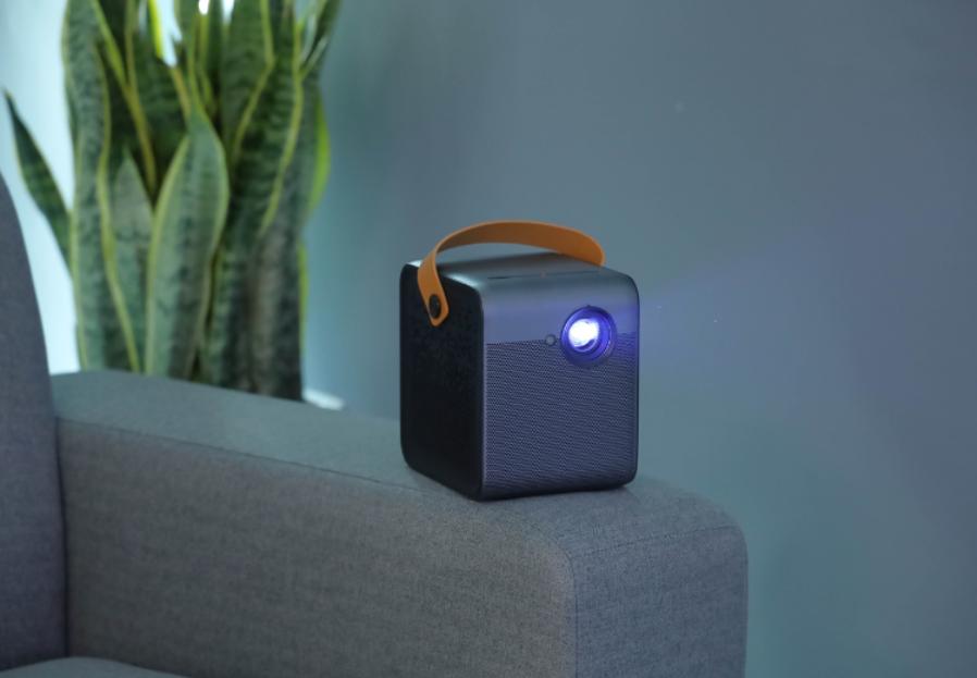 投影仪家用高清超清租房必备,投影仪家用高清超清第一名测评