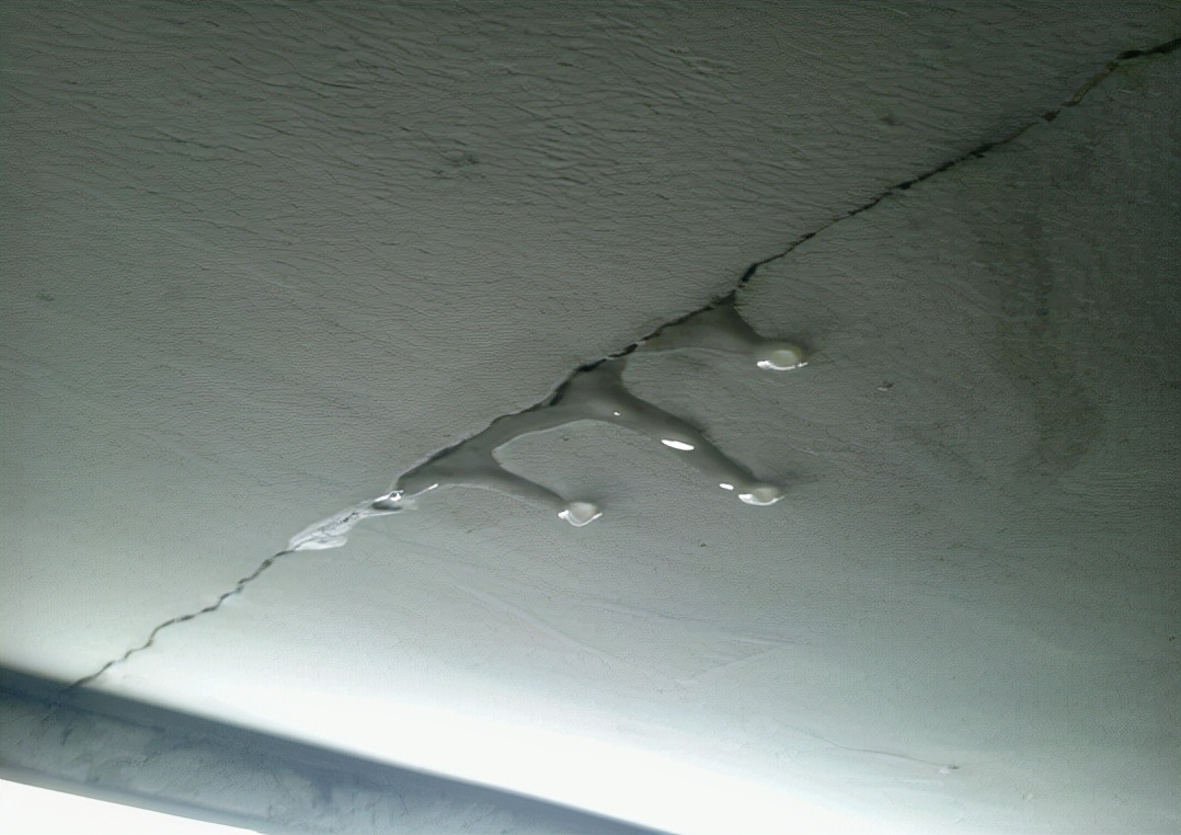 顶层室内吊顶防水有必要做吗,吊顶用什么方法防水最好