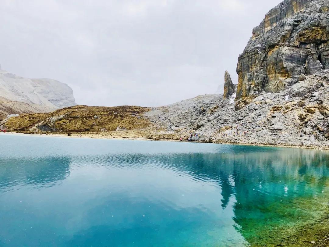 来一趟稻城亚丁，才不负最美人间四月天