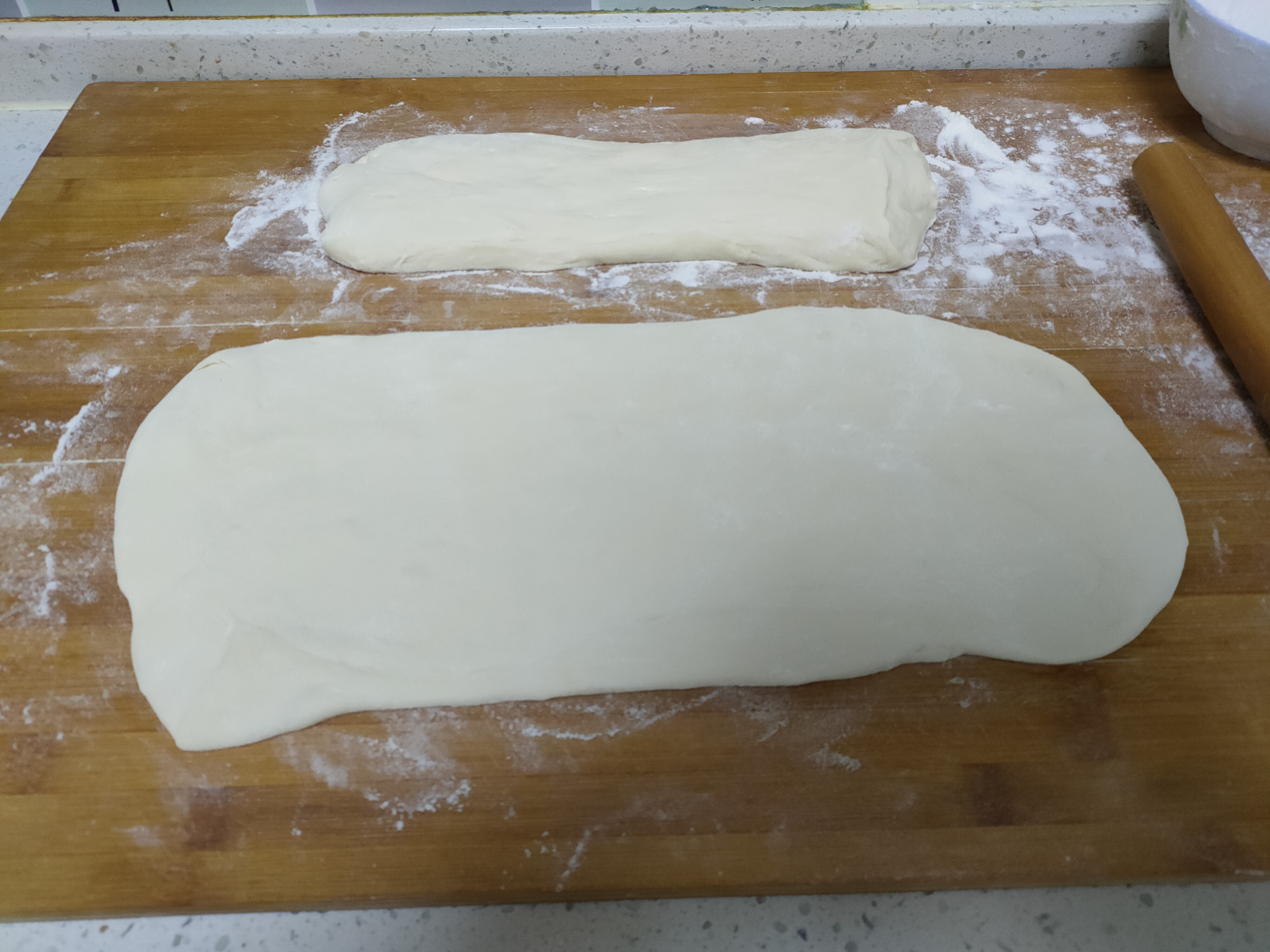 炸油条放酵母粉和脆皮油条粉行吗,炸油条需要放酵母粉吗