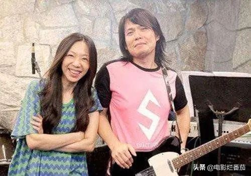 伍佰走向人生巅峰,伍佰封神之作震撼现场