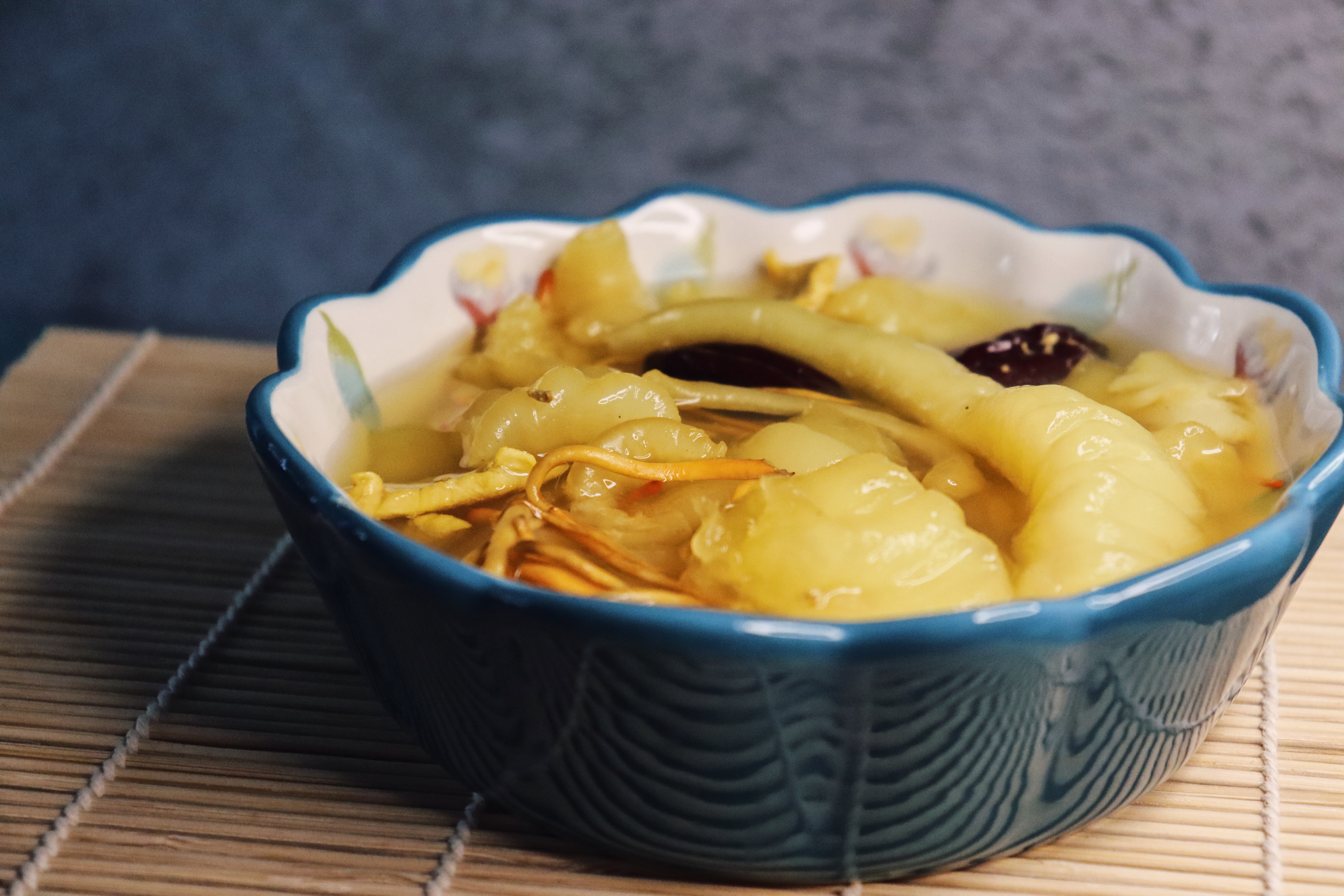 补充胶原蛋白的汤能喝吗,补胶原蛋白这款汤绝对是女人必备