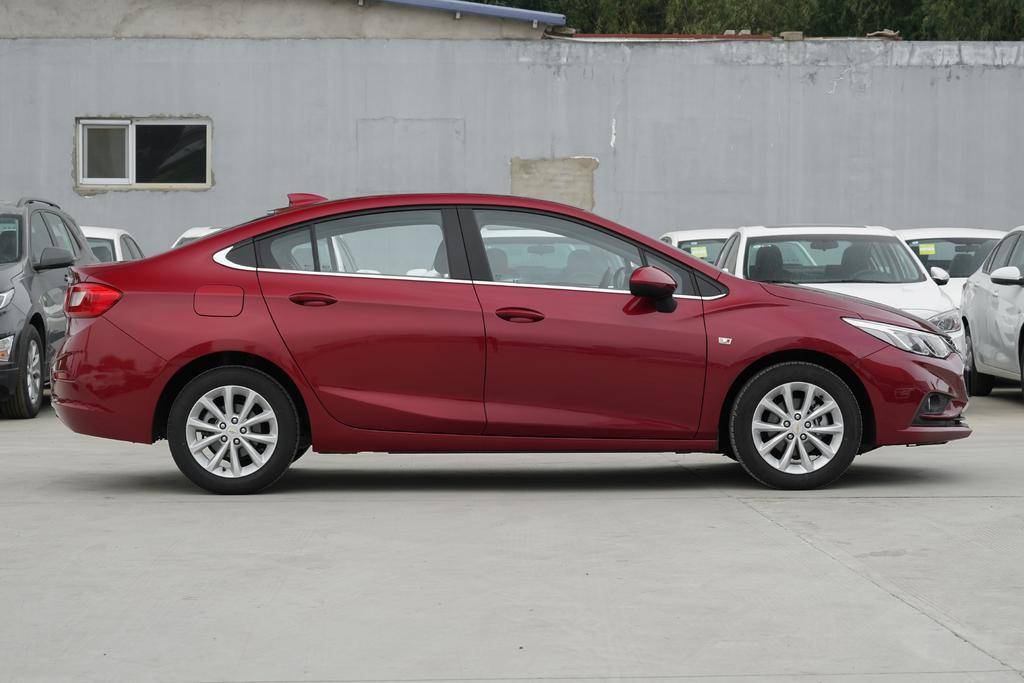 16年科鲁兹选择,科鲁兹分几款发动机