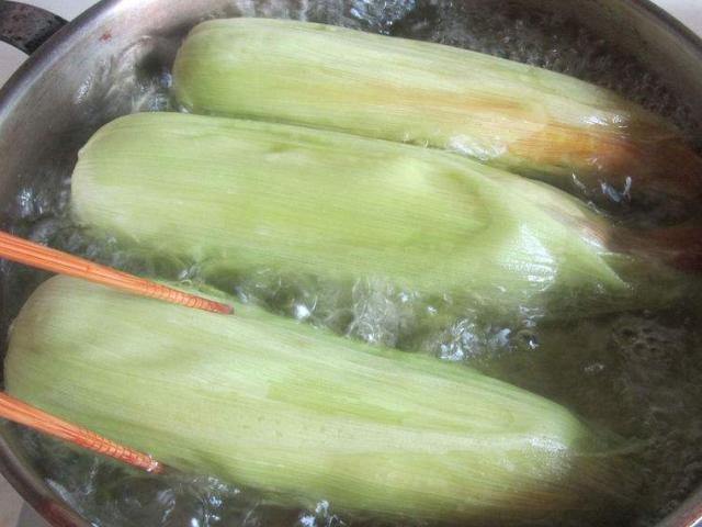 煮玉米怎么煮好吃有营养,怎样煮玉米才让玉米变得好吃