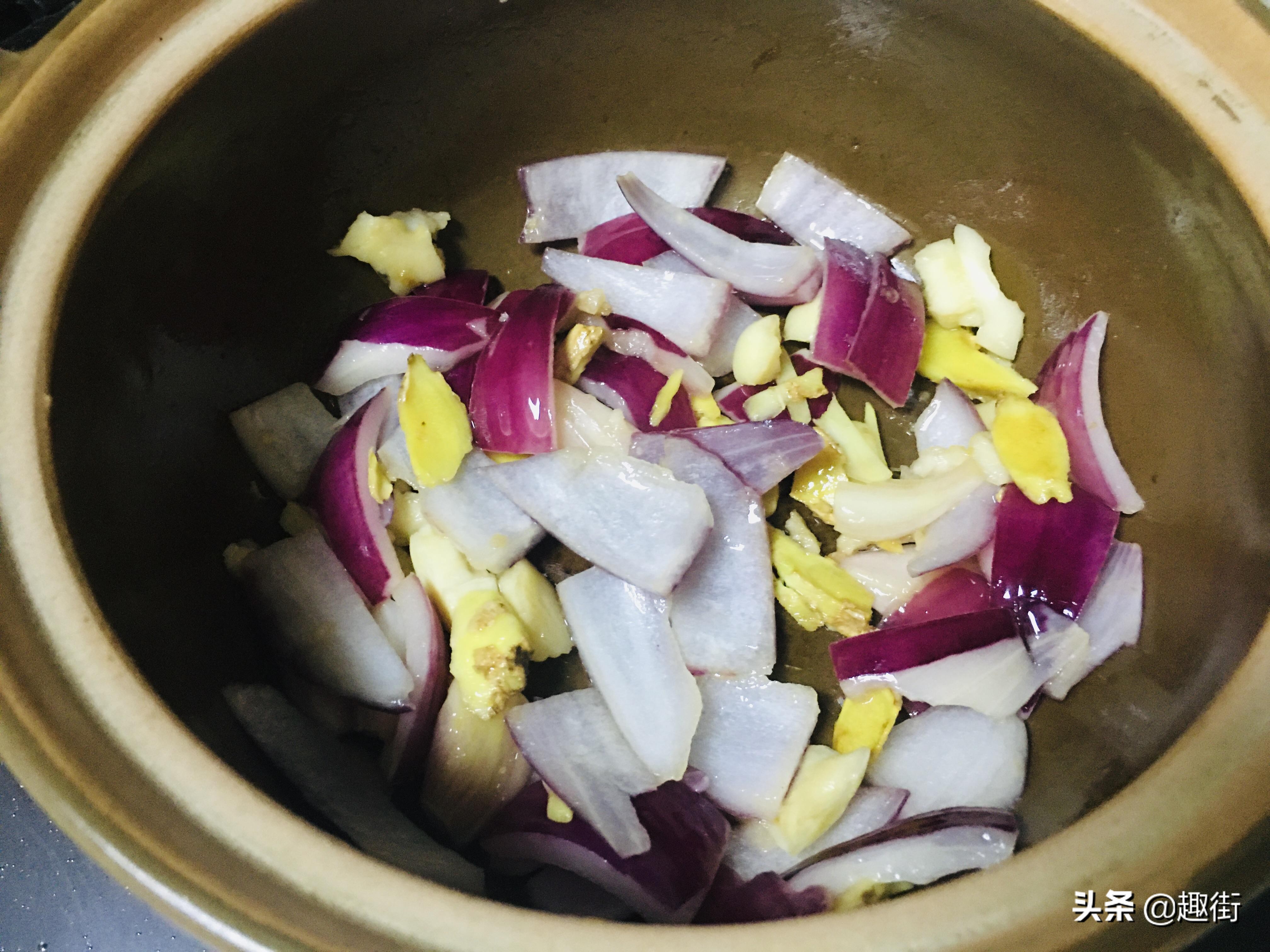 传统正宗啫啫鸡煲,舌尖上的中国广州啫啫煲