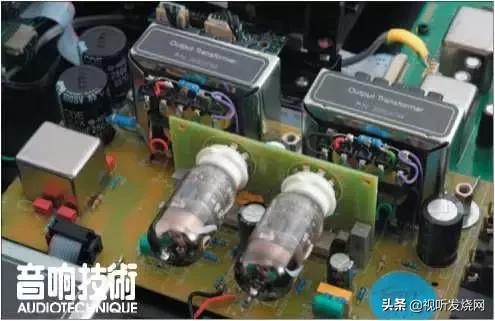 EARAcuteClassic集CDP、解码器和胆前级于一身,内藏实力精华