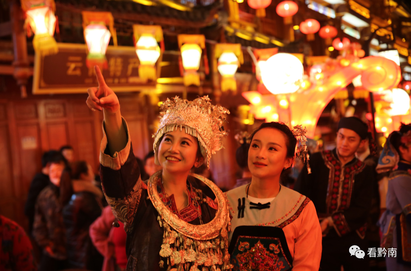 都匀“网红街”火到央视除夕在全国霸屏了！！！