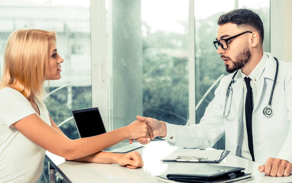 同样是类风湿患者，别人在门诊治疗，为什么我需要住院治疗？