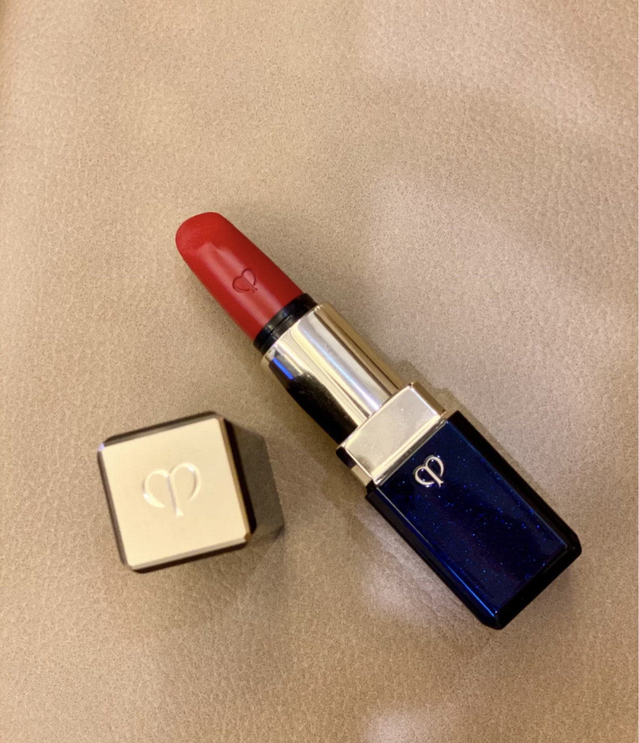 cpb鎏金口红103和19,cpb口红107口红试色