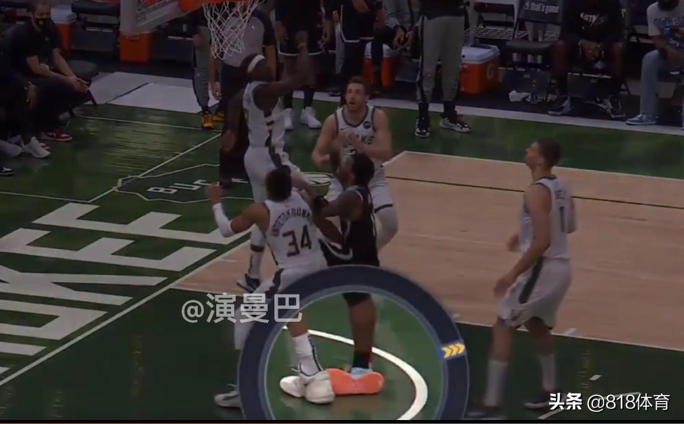 字母哥垫脚欧文被骂惨了,字母哥欧文垫脚事件