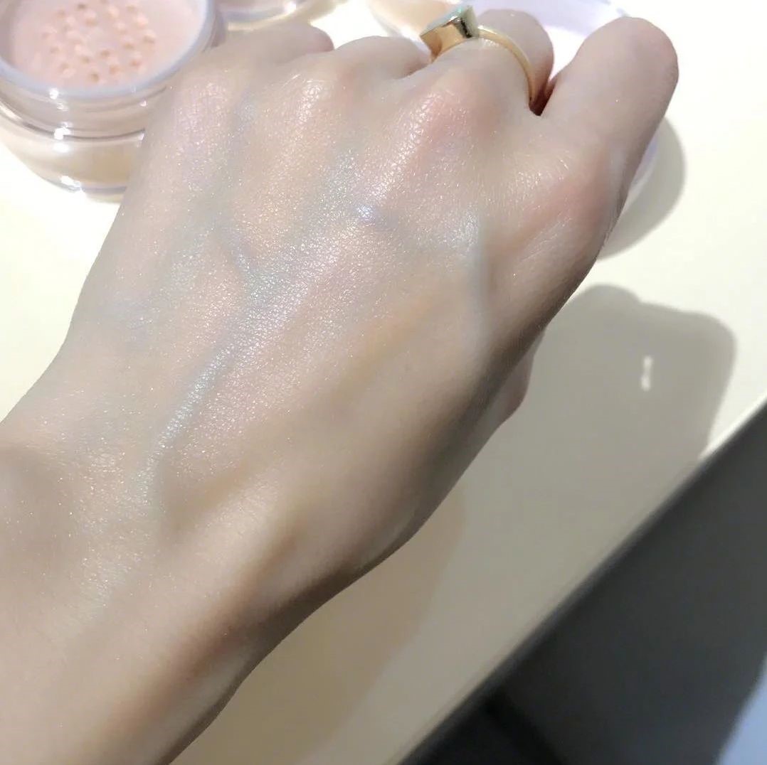 好用控油散粉排行榜最新版,控油性强持妆久不卡粉的散粉推荐