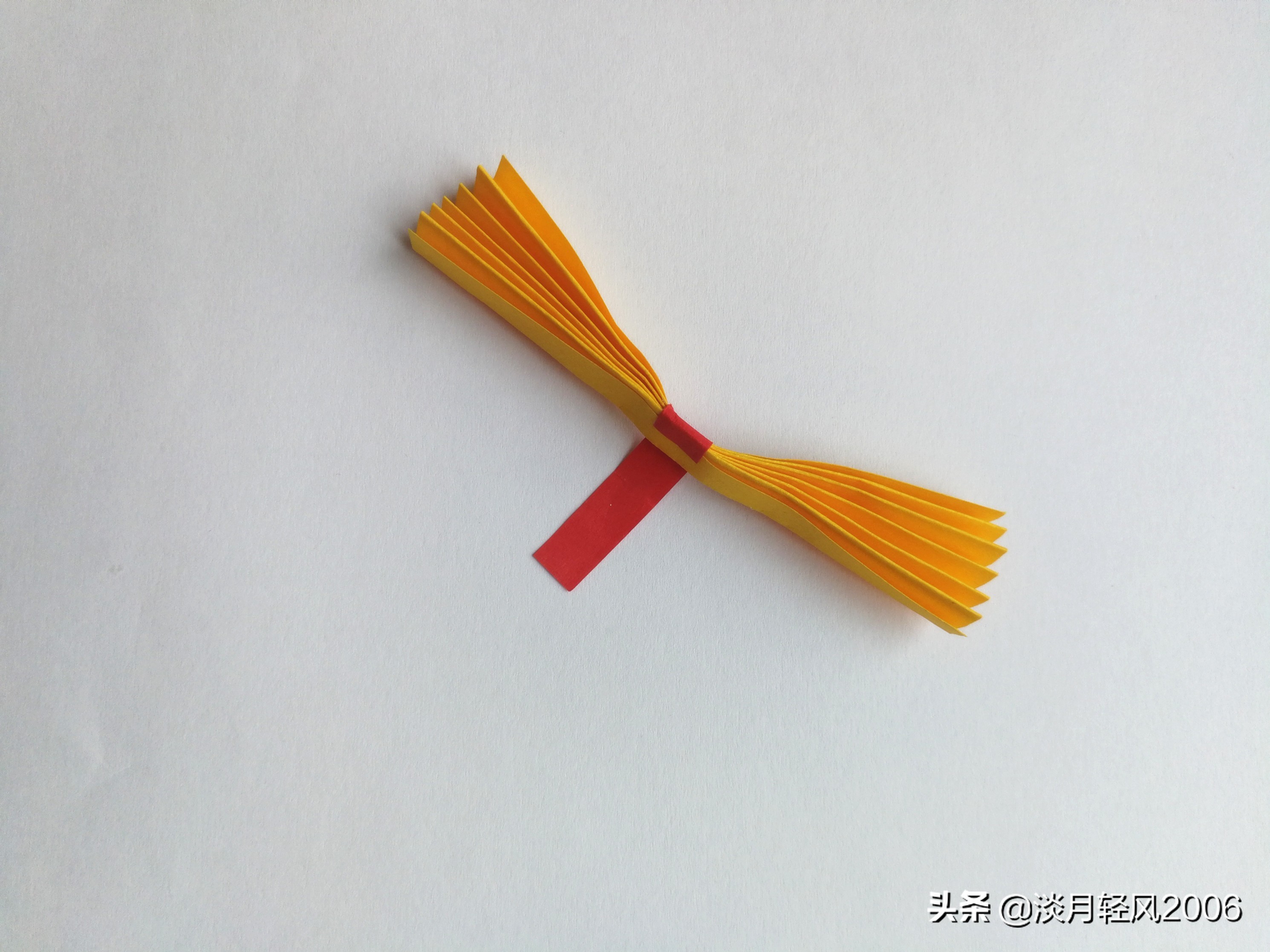 不需要剪刀用卡纸怎么做蝴蝶结,长方形卡纸蝴蝶结怎么折慢教程