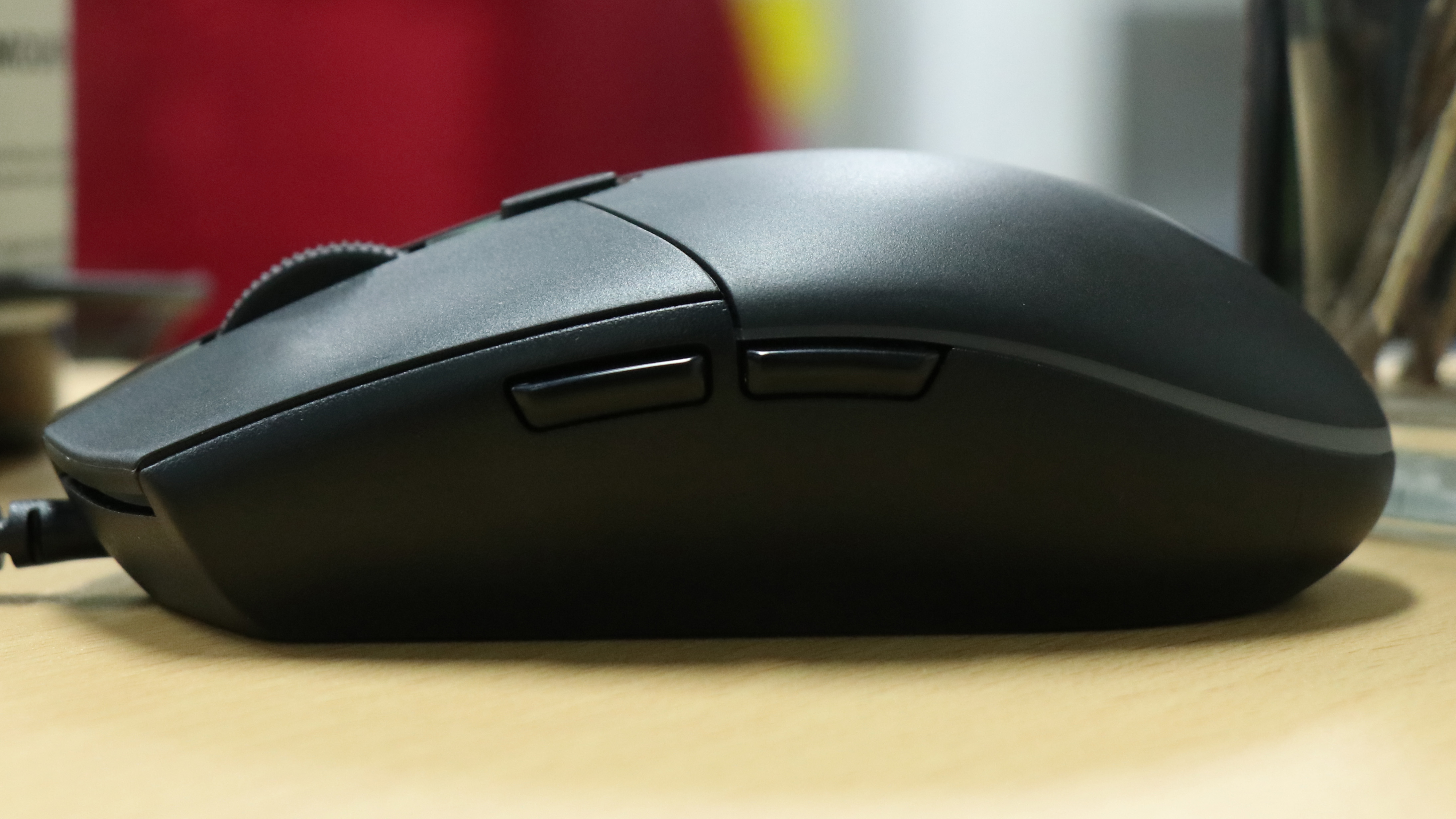 鼠标罗技g102一代和二代的区别,罗技鼠标g102侧面的2个键干啥的