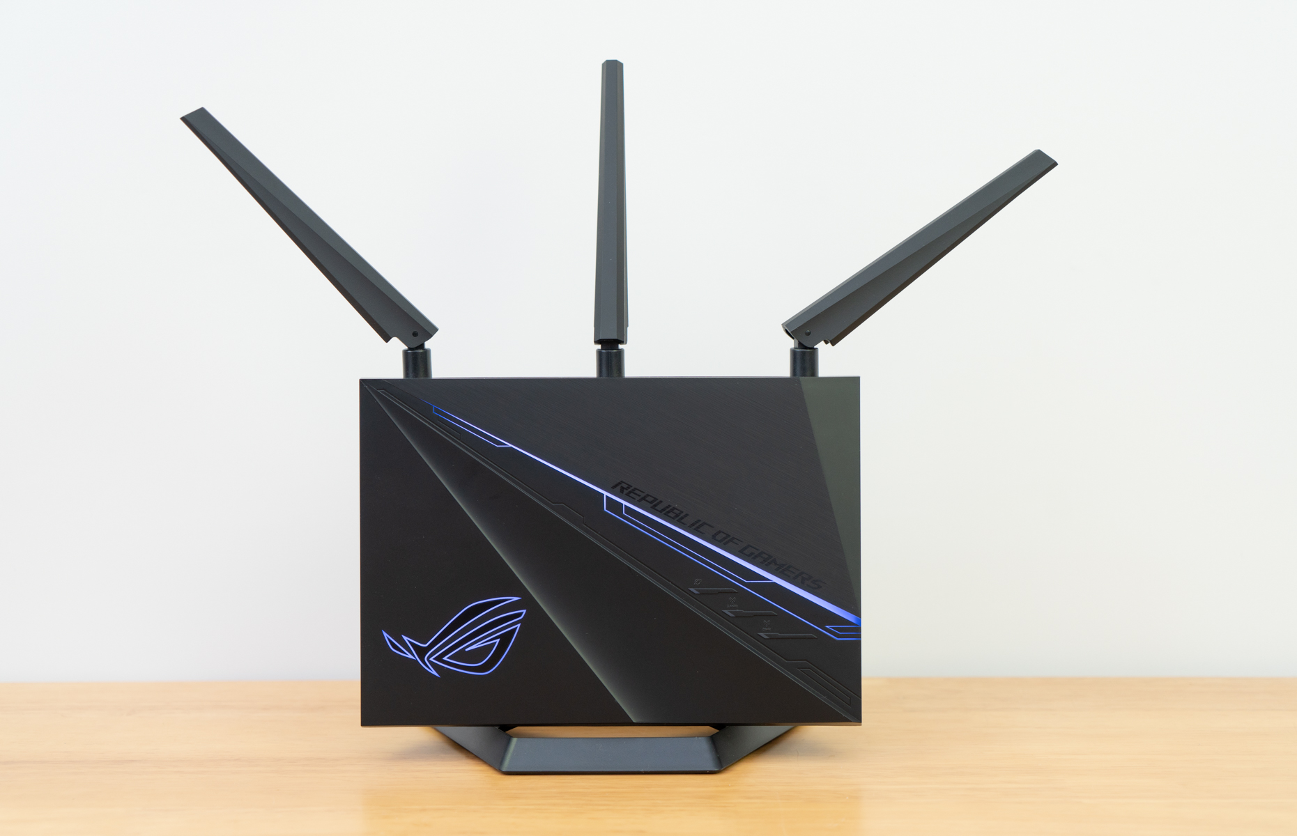 华硕ac2900路由器对比ac86u,内置uu加速器