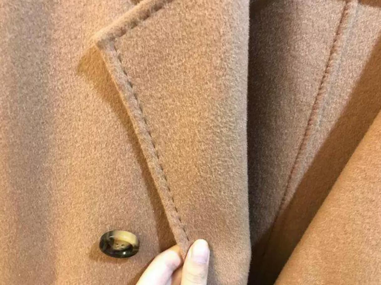 双面羊绒大衣怎么洗是正确的,双面大衣在家干洗