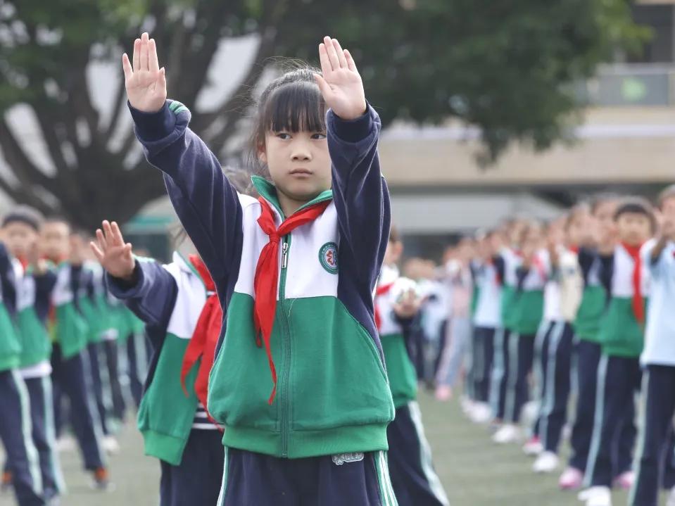 南湖小学武术操,成都市新华路小学武术比赛