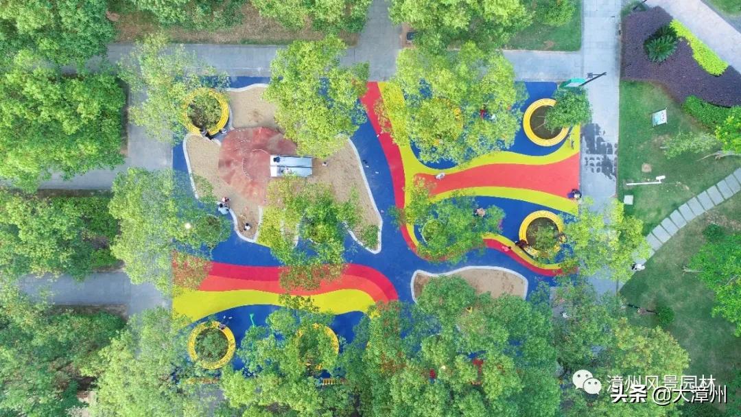 市区这8大公园“魔幻”变身！增添了游乐区、沙坑、足球场、彩绘墙....