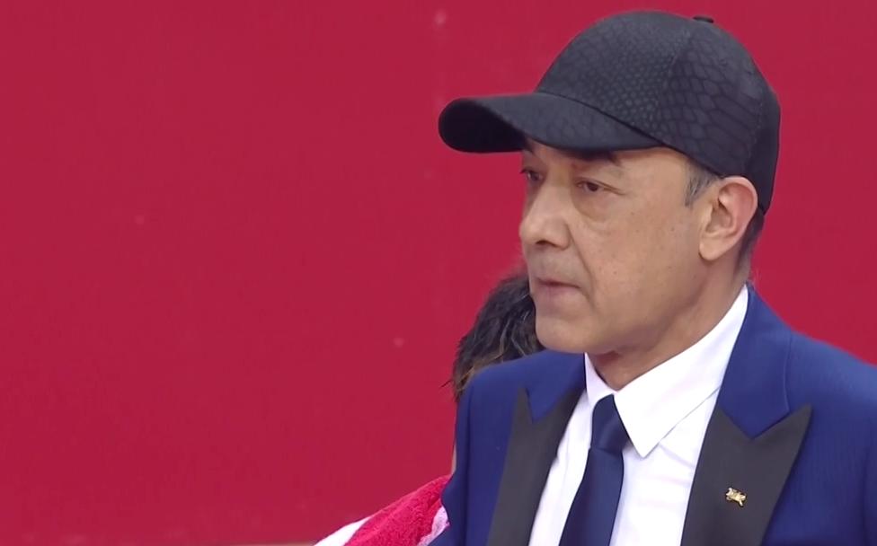 杨毅道出湖人输球原因,杨毅说广东队输球视频