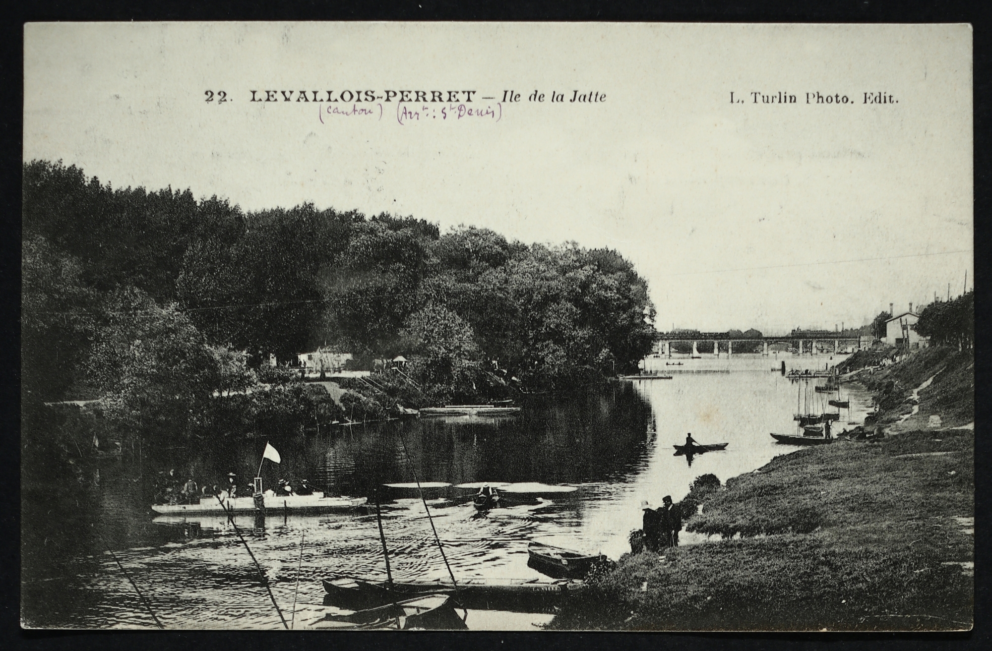 法罗群岛,法国首都城市