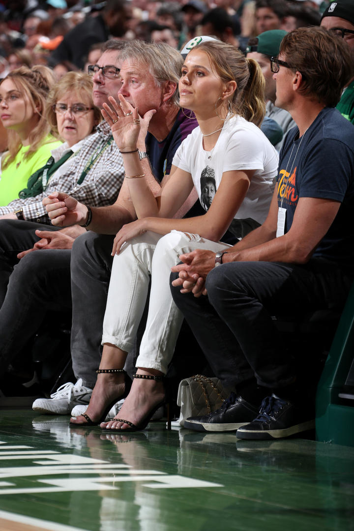 猛龙队史球员精彩视频,猛龙队夺冠drake