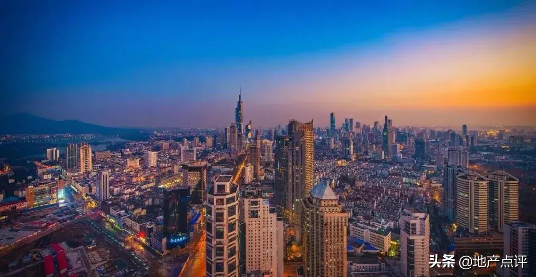 在南京月薪多少能活下去,在北京收入多少够养娃