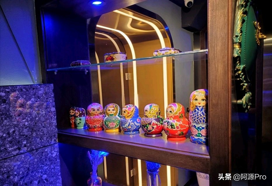 哈尔滨有上百家串店，凭什么他家天天排队，好像吃串不要钱似的！