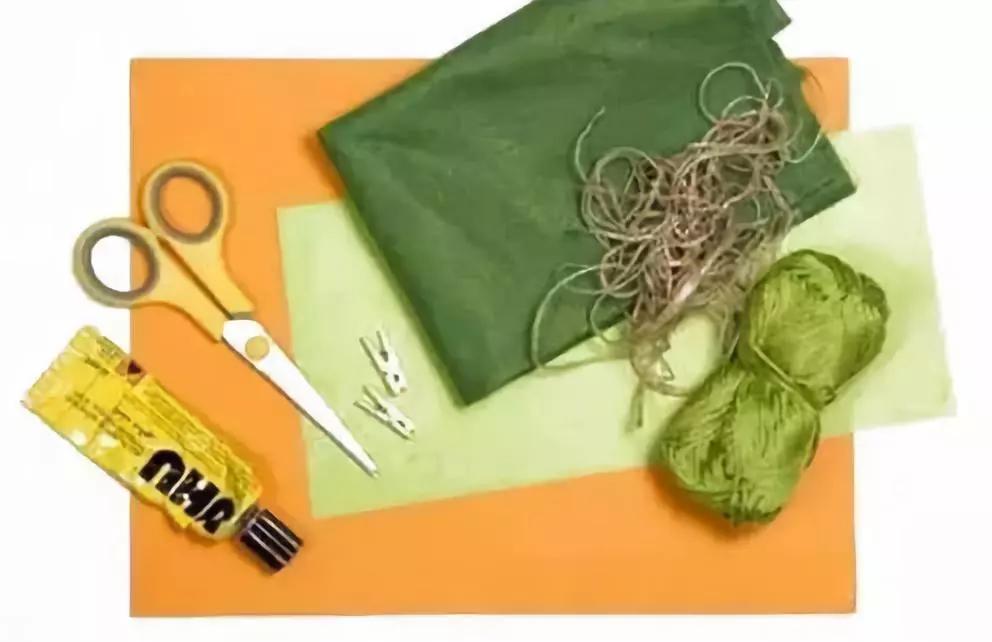 胡萝卜手工作品幼儿园简单教程,手工布艺胡萝卜制作过程图片