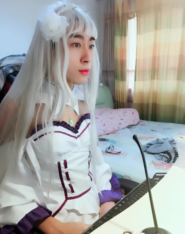 lol猴哥怎么突然之间这么冷了,lol猴哥身份