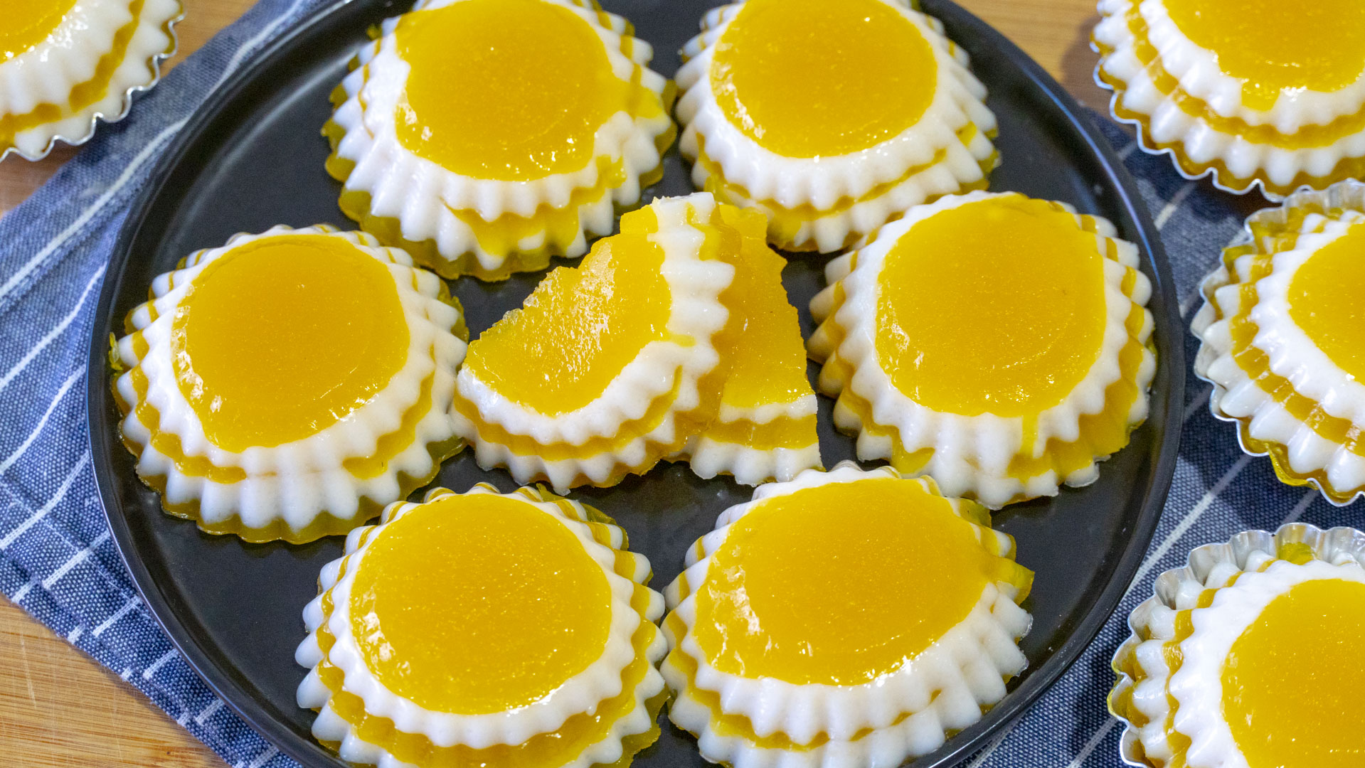 各种各样的千层马蹄糕,千层马蹄糕熟浆不够稠