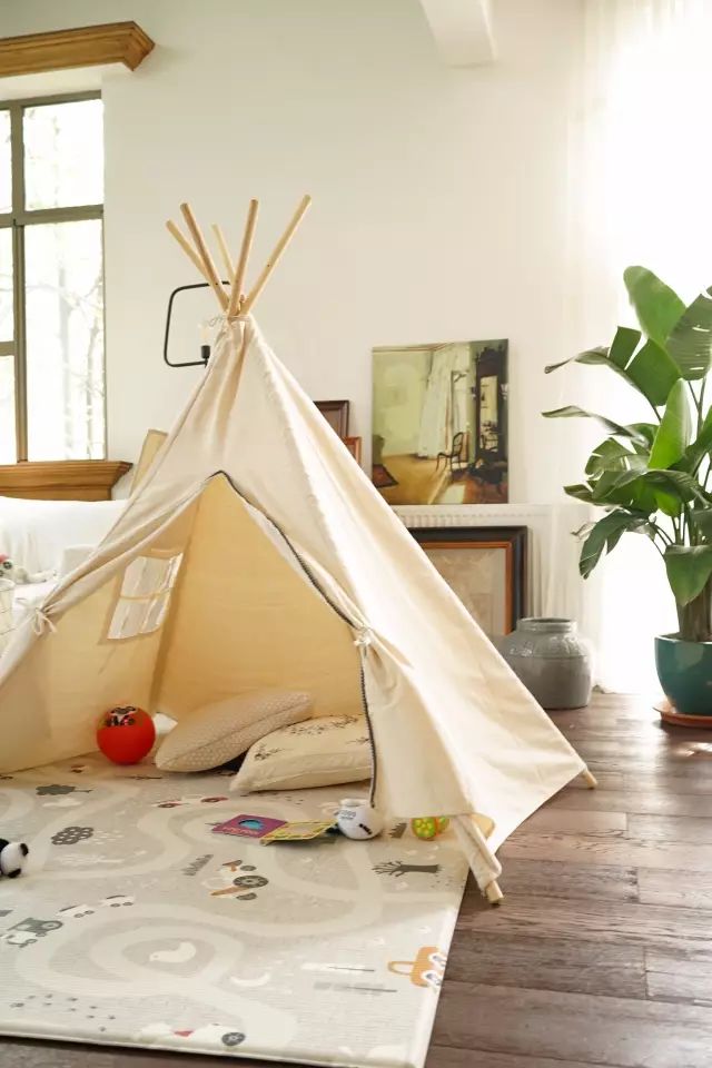 *窥偷**了22位朋友的客厅，我发现小户型变大，大户型变豪的神仙操作