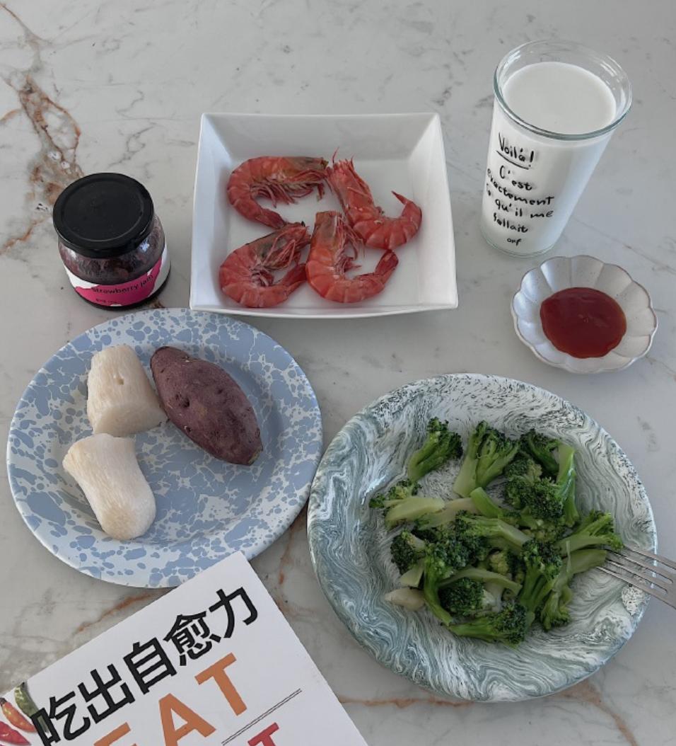 卖三无产品的网红刘虞佳,刘虞佳金秀贤勇气