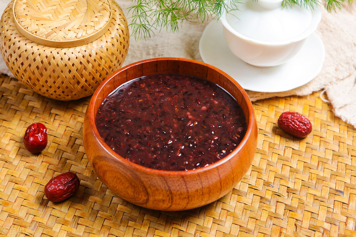 产后下奶最佳时间及食谱,教你一个产后下奶食谱小方法