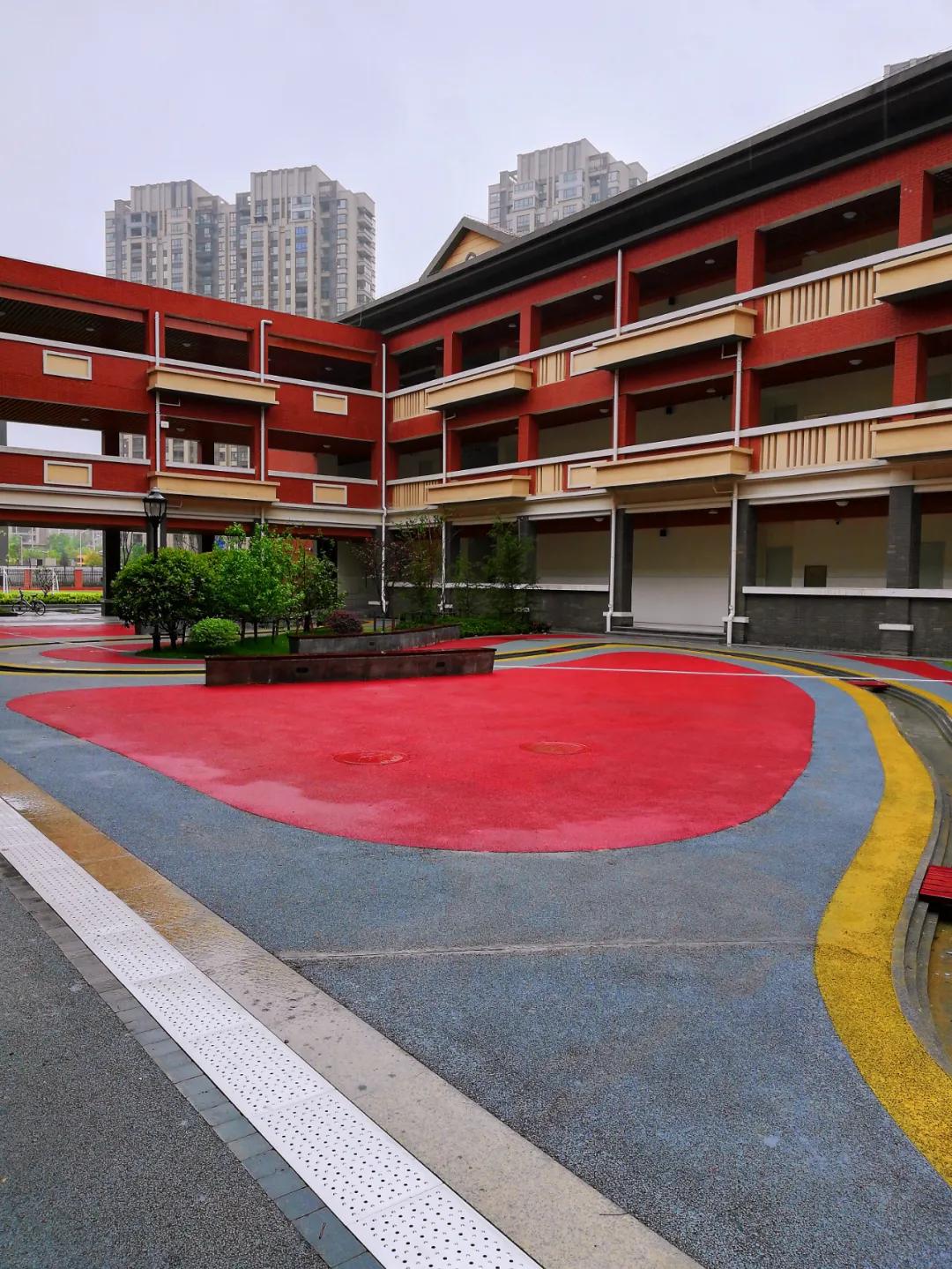 南京大学金陵小学怎么样,南京金陵小学仙林湖校区学费