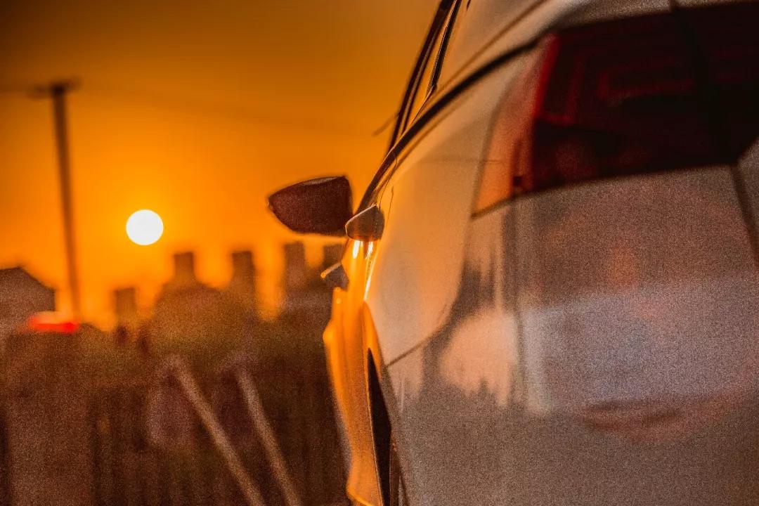 叫代驾出车祸谁负责,代驾出车祸谁负责