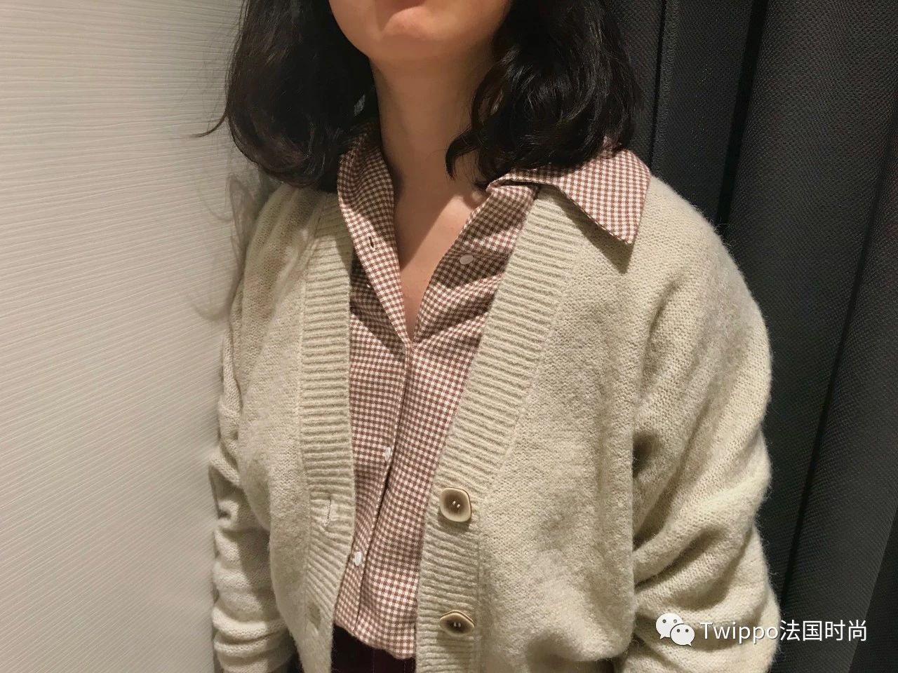 过年穿搭试衣间示范照着穿就对了,初秋试衣间玩转穿搭新潮流