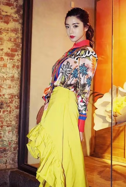 李成敏风情万种,李成敏美得让人窒息