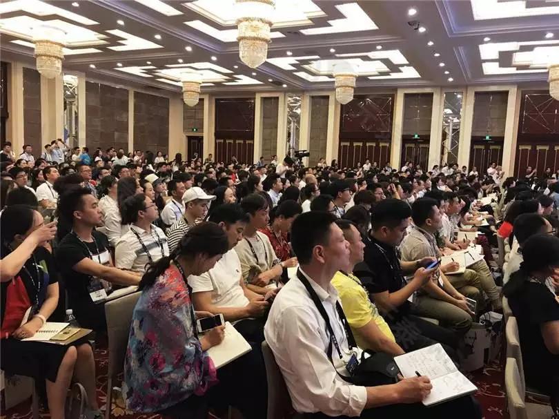 杭州G20会场万人医学美容论坛，静博士静港登场