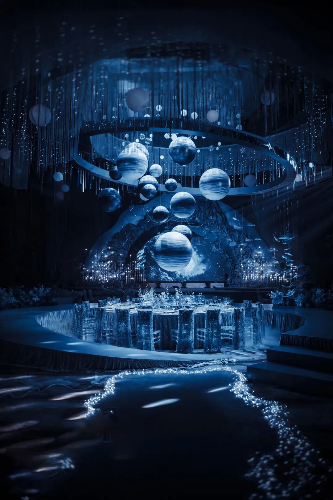 一场神秘浪漫的星空的婚礼,神秘浪漫的蓝色星空婚礼