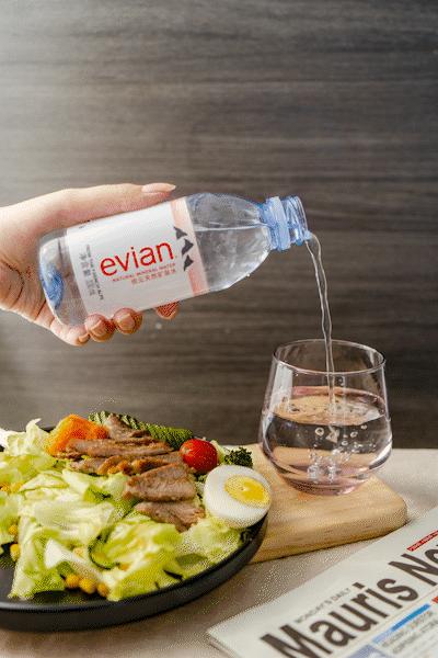 依云高端饮料,特别好喝的依云矿泉水