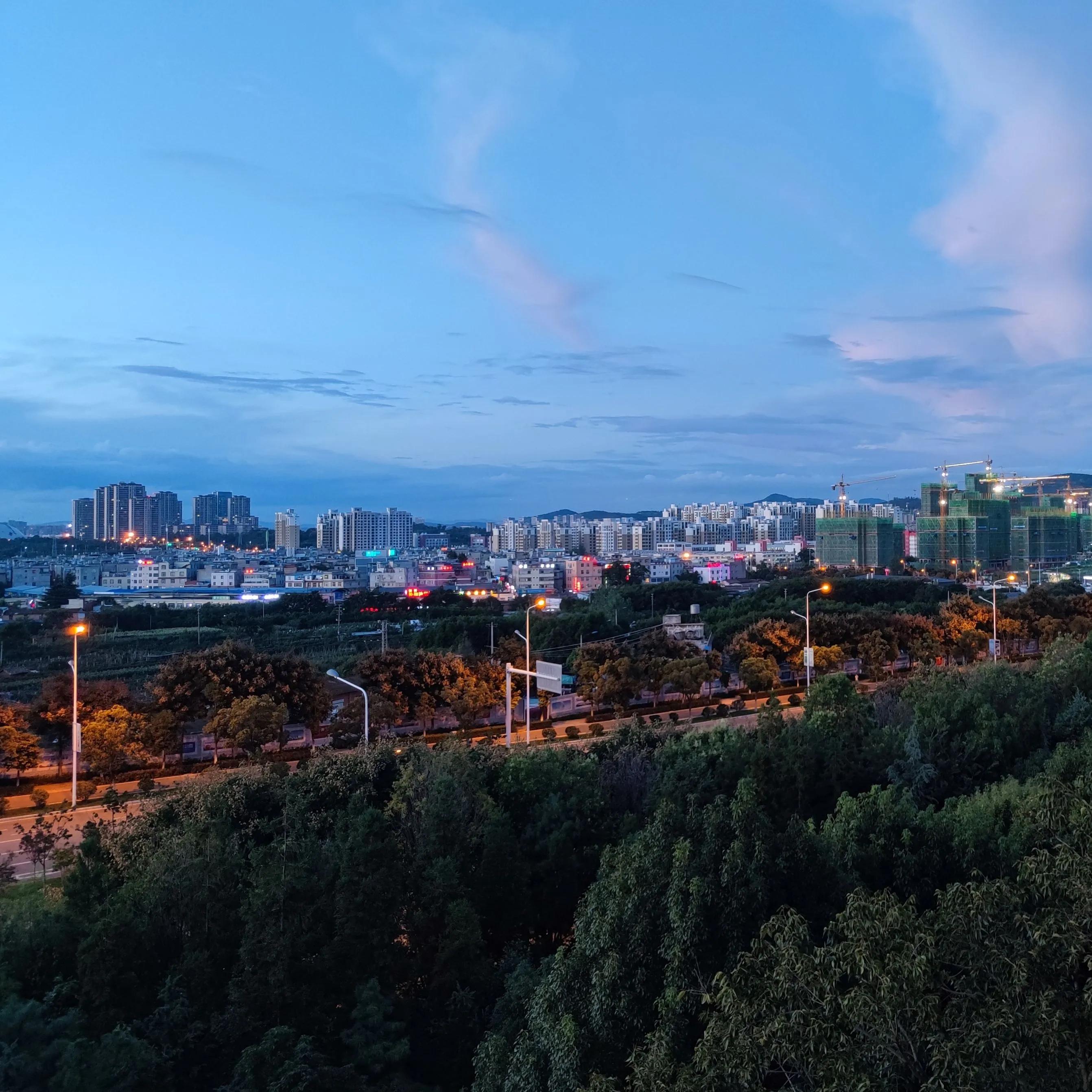 小米10至尊纪念版和荣耀magic3pro,小米10至尊纪念版对比小米11ultra