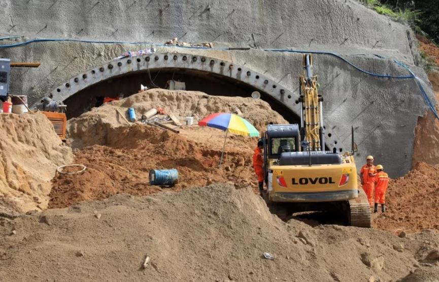 隧道管棚施工流程,隧道大管棚施工视频教程