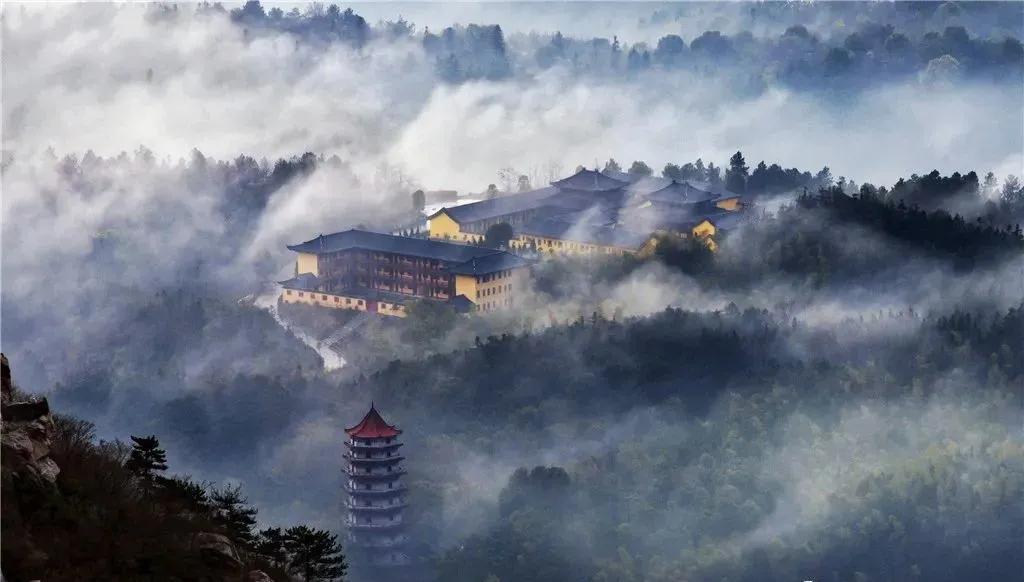 关注“江西发布”，畅游大美庐山！500张门票等你来拿！