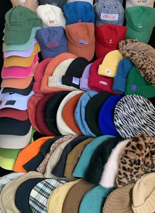 不同风格的帽子搭配技巧,如何选择帽子让你整个冬天更美