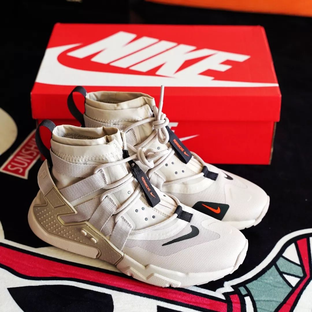 人生处处是陷阱万分小心,人生处处有坑我们要擦亮双眼