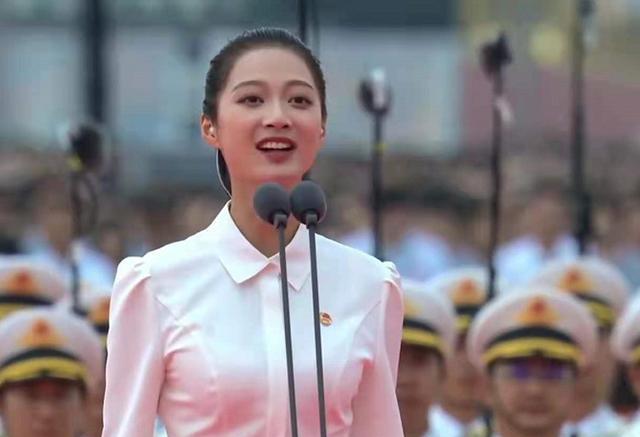 领诵归来后，中国传媒大学校花冯琳，新的努力方向是什么？