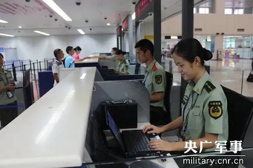 中国人民武装警察部队是军还是警,陆军部队和武装警察部队有啥区别