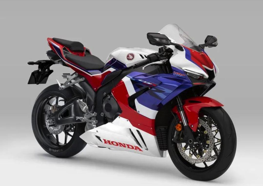 本田cbr600rr排量600cc,本田cbr600rr详细介绍
