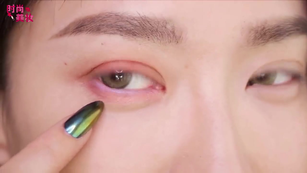 美妆教程日常化浓妆,美妆教程日常化妆初学者详细淡妆